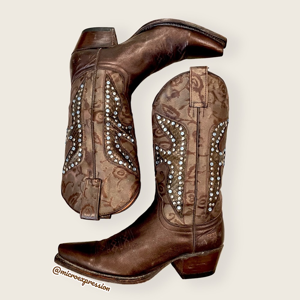 $429 Frye Daisy Duke Floral Metallic Brown Tan Rhinestone Pull On Cowboy Boot - Picture 1 of 16